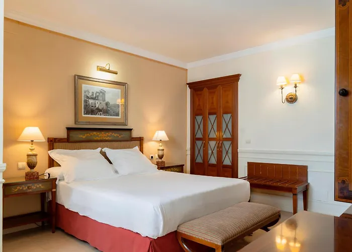 Casa vacanza: Guadalpin Suites